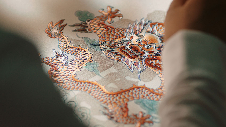 The Art of Embroidery in Golf Fashion